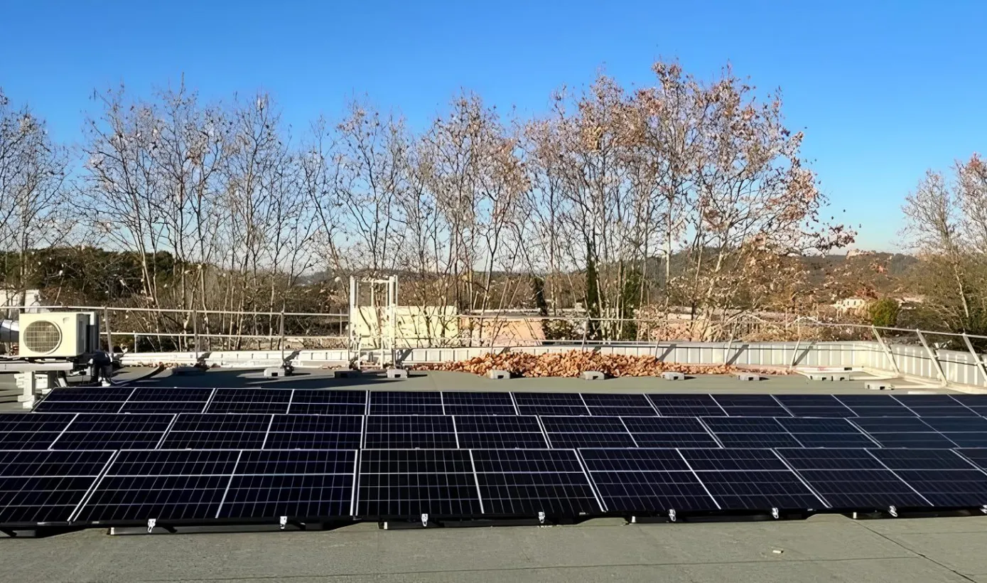 Ao Elec Solaire Panneaux Photovoltaiques A Chateaurenard Des Applications Variees Pour Satisfaire Tous Les Besoins
